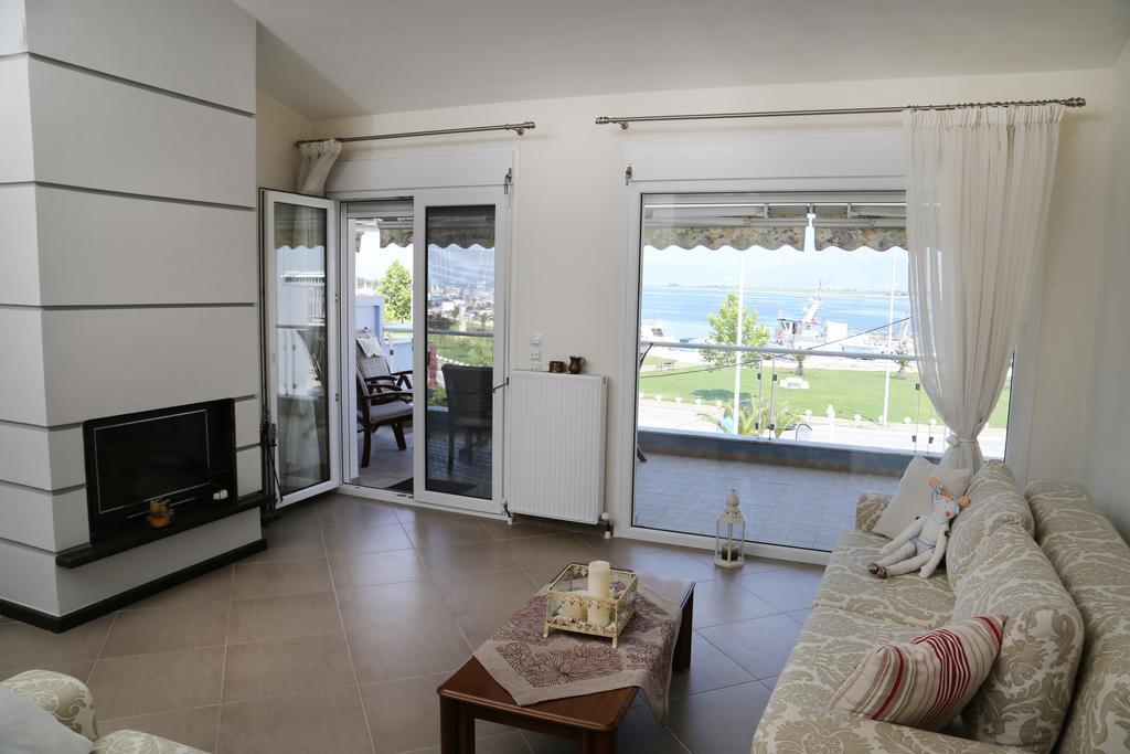 Konstantinos Luxury Apartment Keramoti  Extérieur photo